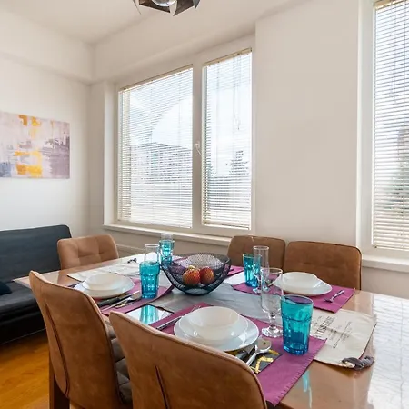 Apartment Neoz *
