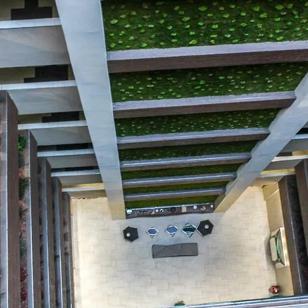 Neoz Apartment